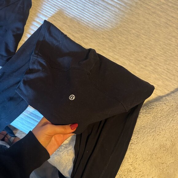 Black LuluLemon Bundle - 5 pieces! - Picture 6 of 15